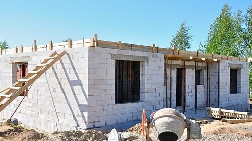 Кладка стен из газосиликатных блоков в Заславле