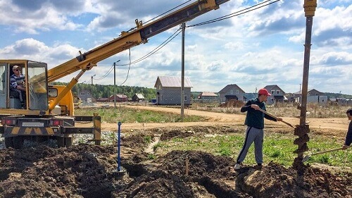 Свайно-ростверковый фундамент в Заславле