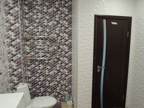 Укладка плитки в ванной в Заславле